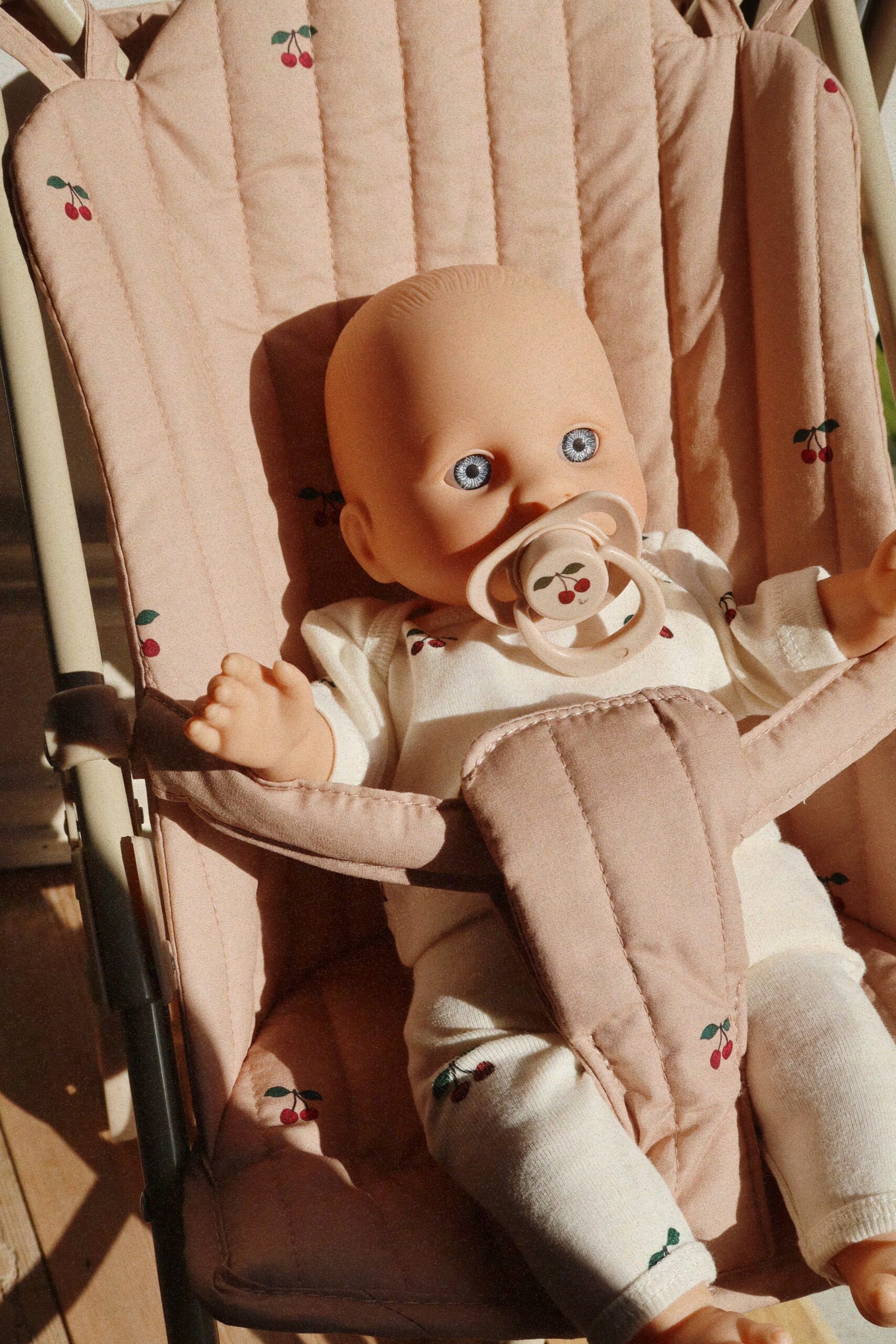 cherry bluch wózek dla lalek konges sloejd spacerówka prezent