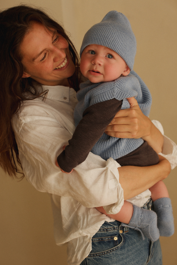 light blue beanie fonzie newborn hvid niebieska czapeczka