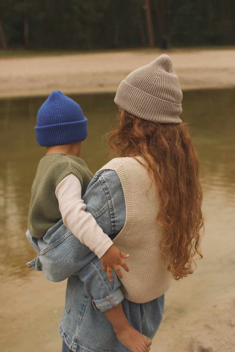 beanie fonzie kids czapka dziecięca niebieska kobaltowa prążkowana hvid cobalt blue wełna merynosowa