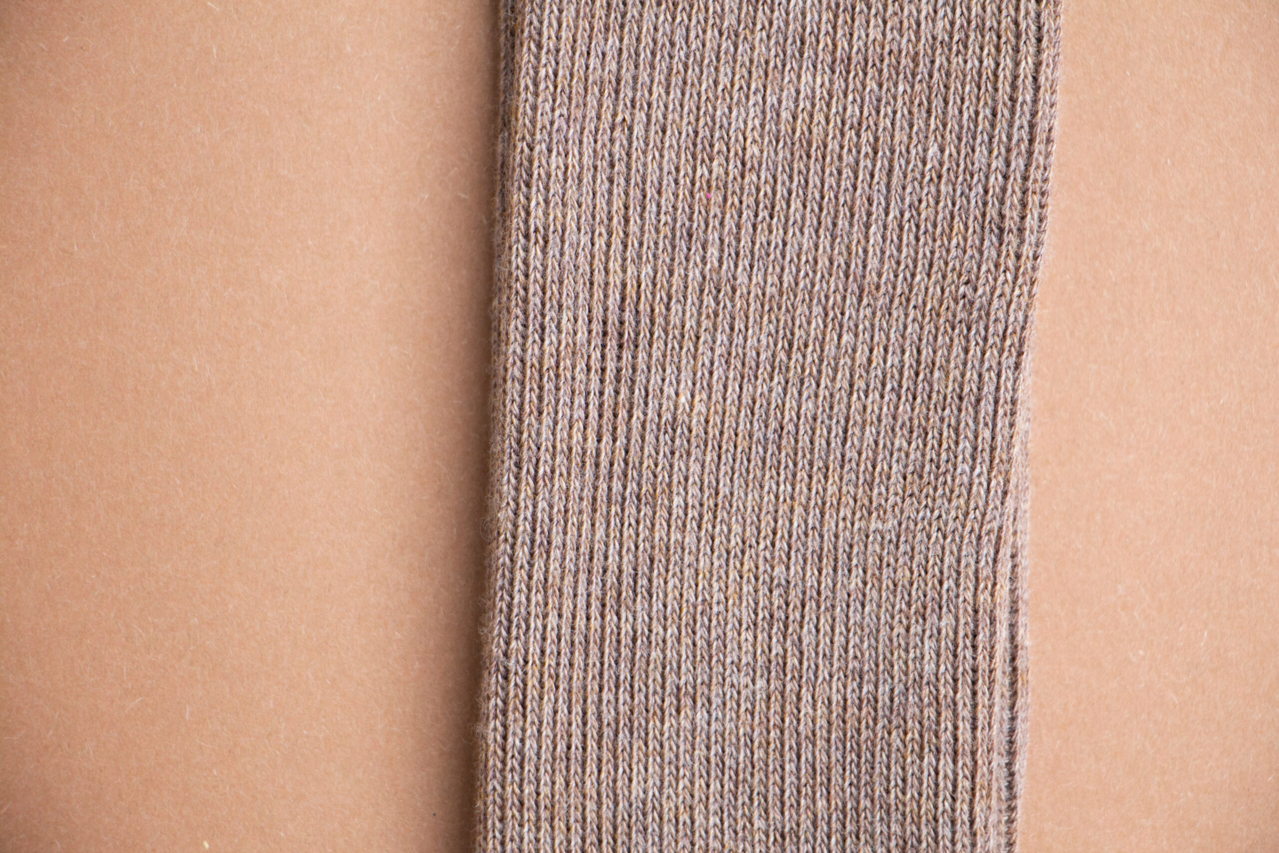 retro legginsy na szelkach silly silas orzechowe