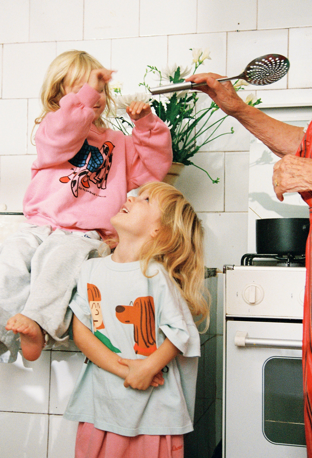 rózowa bluza dziecięca bobo choses piesek