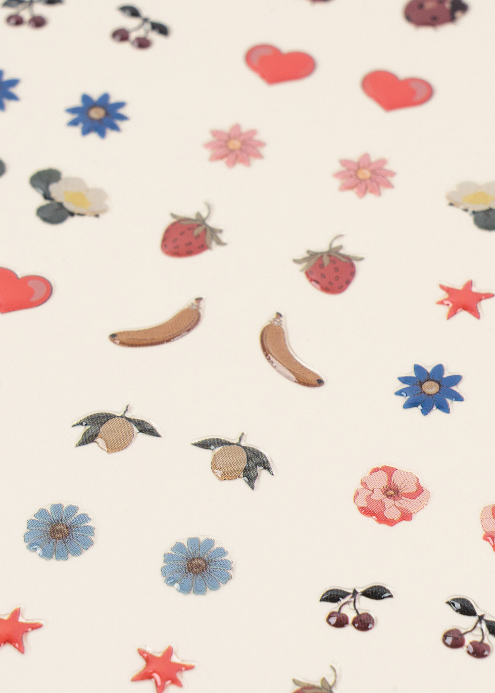 prezent naklejki na uszy Konges Slojd dziewczynka dla dzieci zabawa salon urody