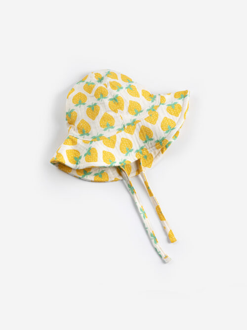 Strawberry all over kapelusz dziecięcy bobo choses truskawki pickles ss26