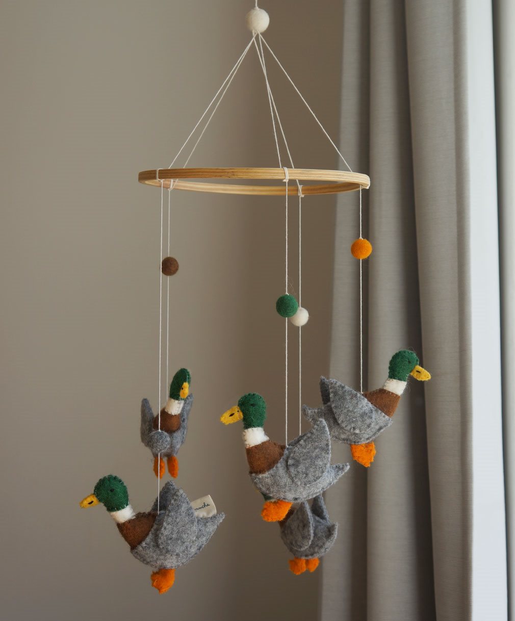 karuzela nad łóżeczko kaczuszki gamcha