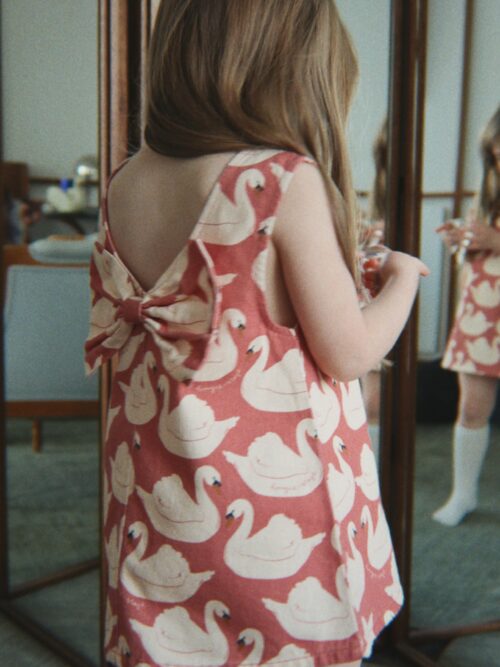 Magot Bow dress sukienka swan rose z kokardą gots konges slojd